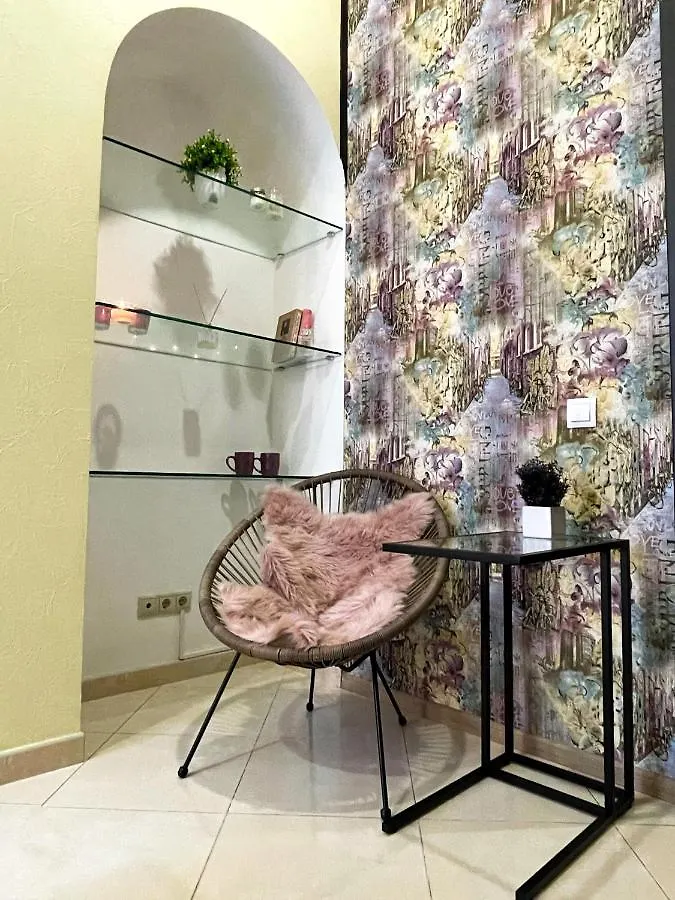 Uneed Rooms K21 Kiev Hostel
